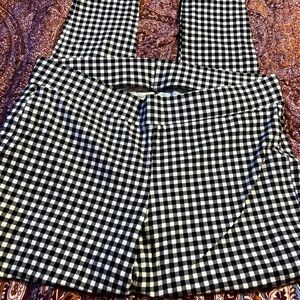 Torrid leggings - Black & White